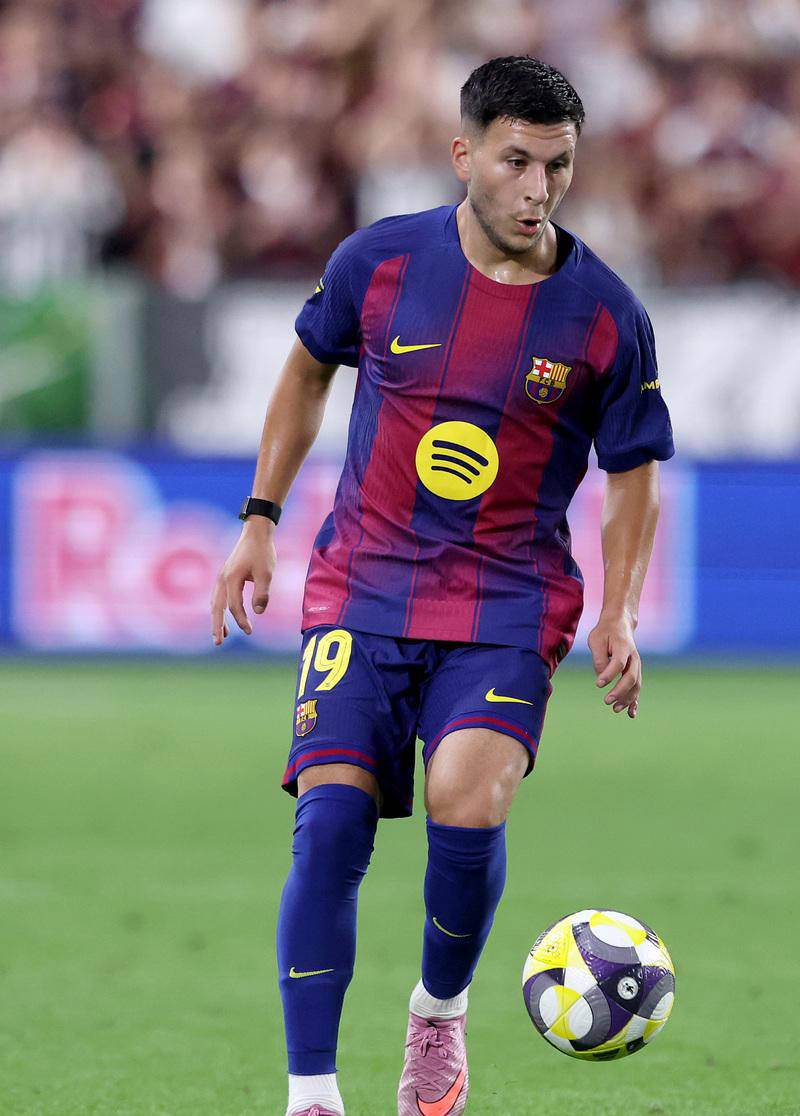 巴塞罗那主场-大胜莱加内斯，梅西梅开二度