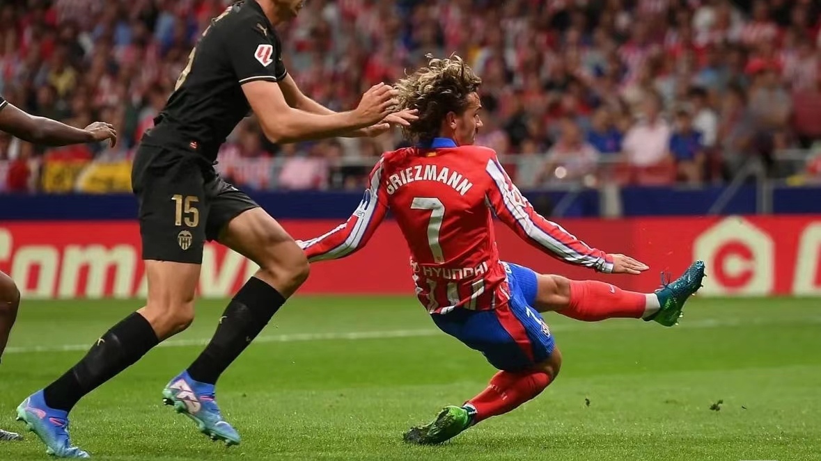 爱游戏在线-包含马德里竞技球队合作默契，场上互助！的词条