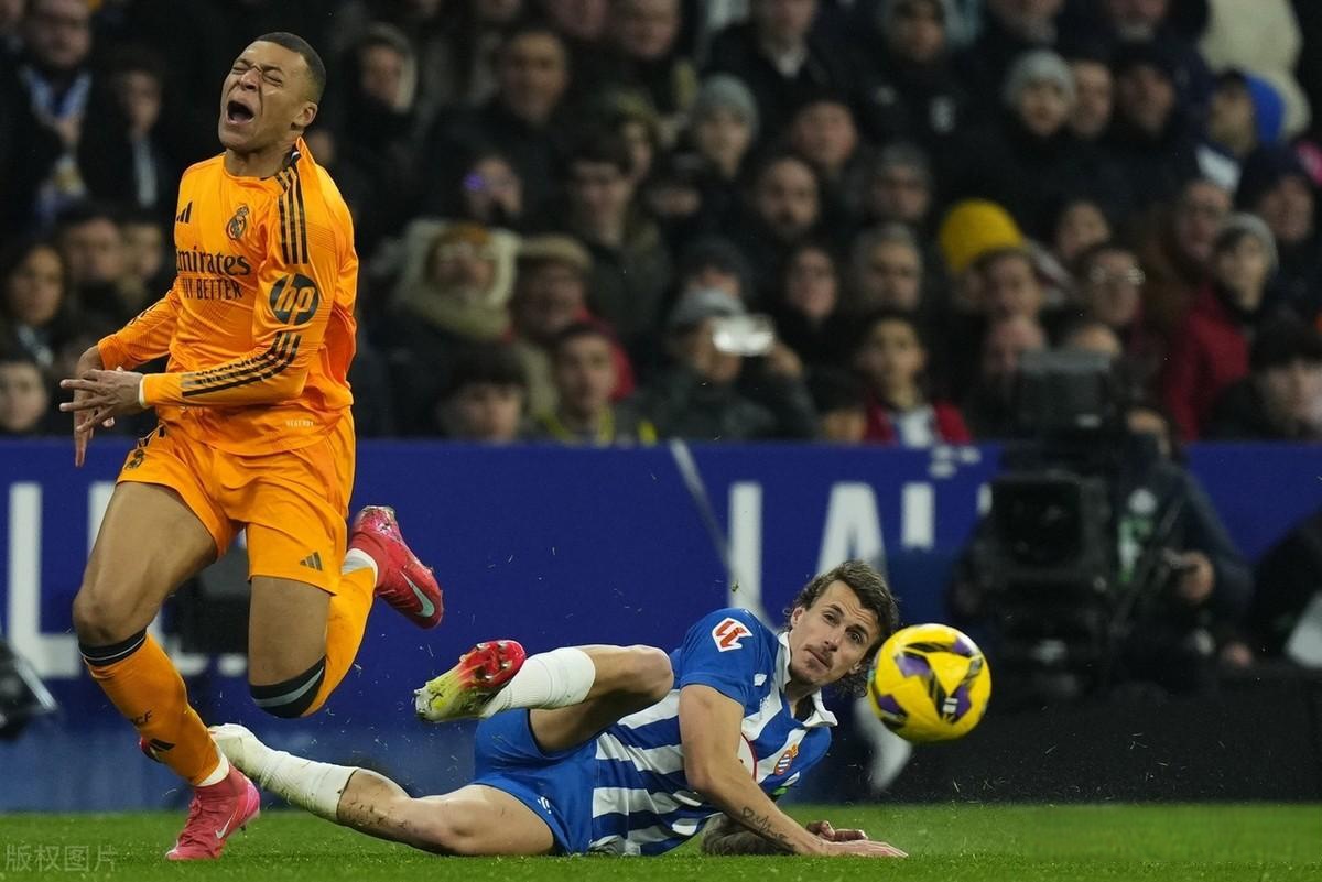 关于里昂客场失利,惨遭马赛击溃的信息 关于里昂客场失利,惨遭马赛击溃的信息