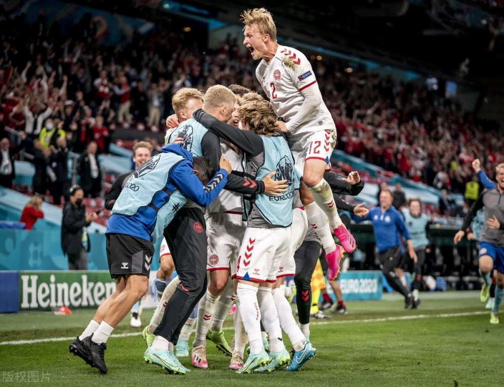 爱游戏在线-包含丹麦队逆转韩国队，辛杜惊艳四座的词条